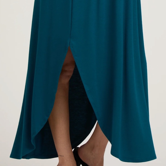 NWOT Deep Blue Maxi Skirt - Picture 4 of 7